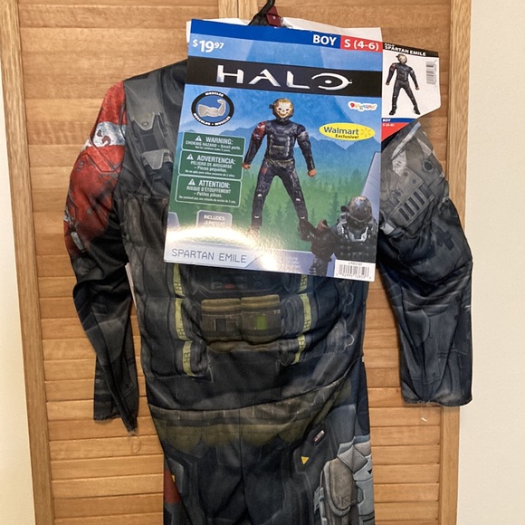 NWT HALO Halloween costume Spartan Emilie Boys size Small 4 6 muscles dress up - Picture 4 of 7